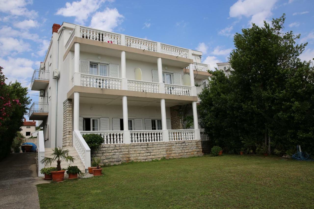 Apartment And Rooms Villa Kolonada Vodice Exterior photo